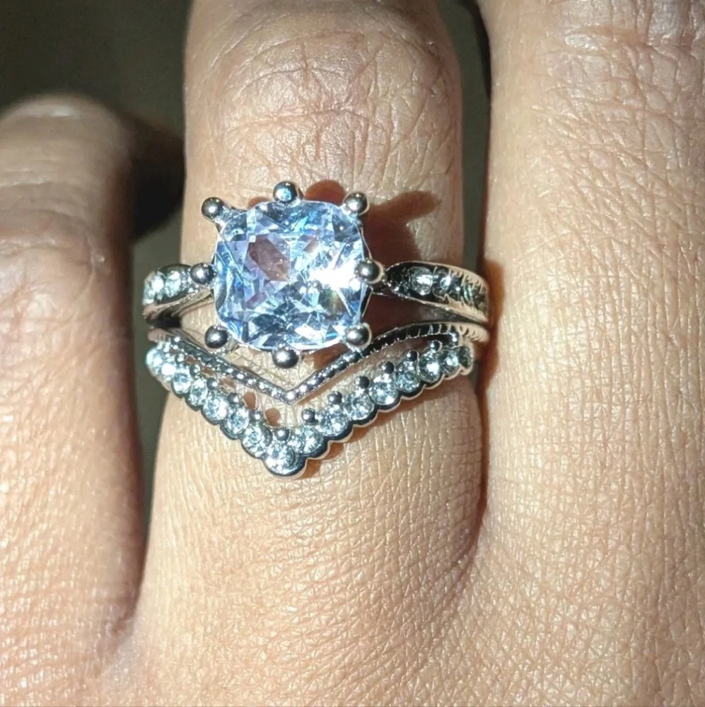 Elegant diamond bridal ring set sz 6